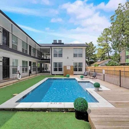 Dallas Boutique Flat + Arboretum Tickets Included Экстерьер фото