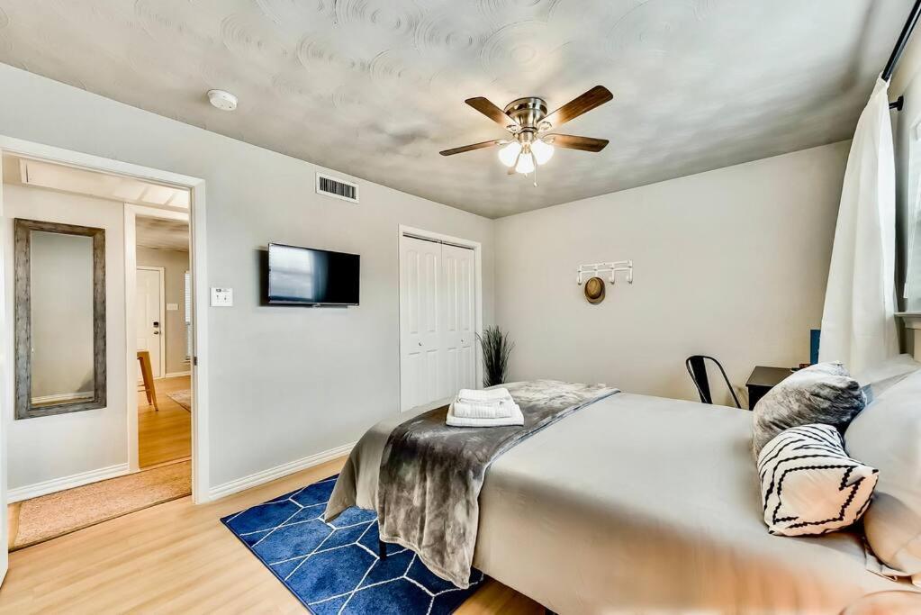 Dallas Boutique Flat + Arboretum Tickets Included Экстерьер фото